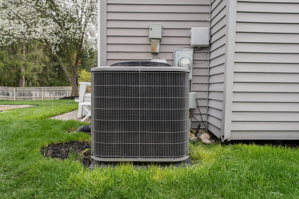 new AC installation outside unit